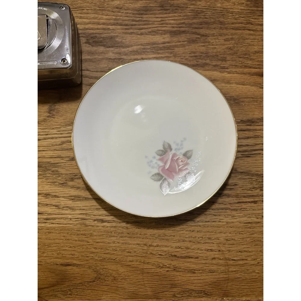 Vintage Noritake 6238 Roseville 6 1/4